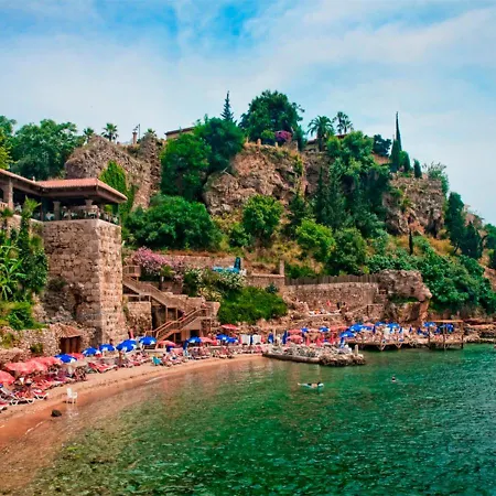Sea Town Utku Apartment Antalya