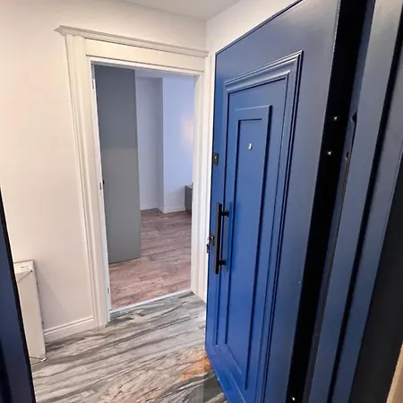 Sea Town Utku דירה